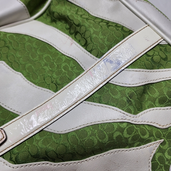 COACH Tote - Picture 7 of 10